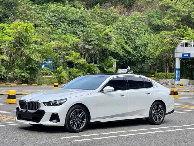 BMW 5 Series 2026, новый