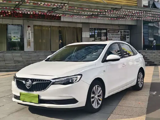 Buick Excelle GT 2021, 80 000 км