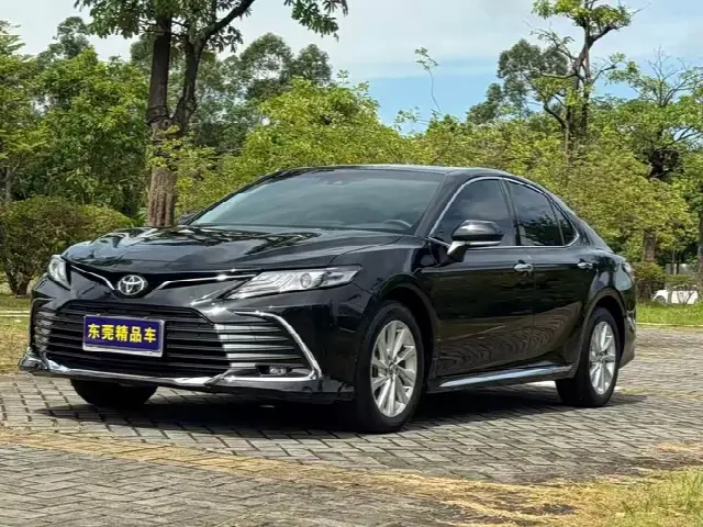 Toyota Camry 2023, 25 000 км