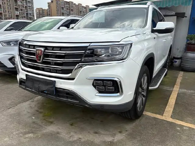 Roewe RX8 2019, 32 000 км