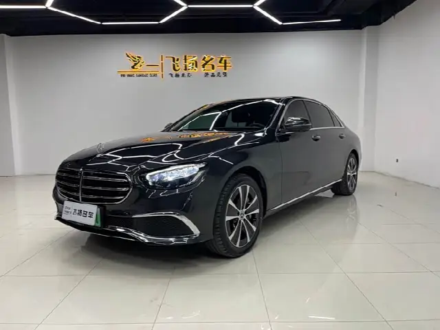 Mercedes-Benz E-Class Hybrid 2022, 80 000 км