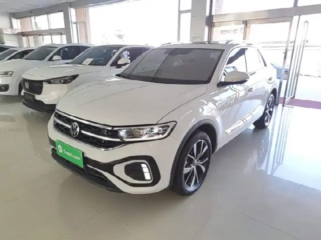 Volkswagen T-Roc 2025, 4 800 км