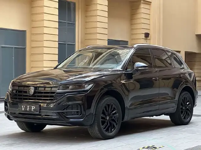 Volkswagen Touareg 2023, 68 900 км