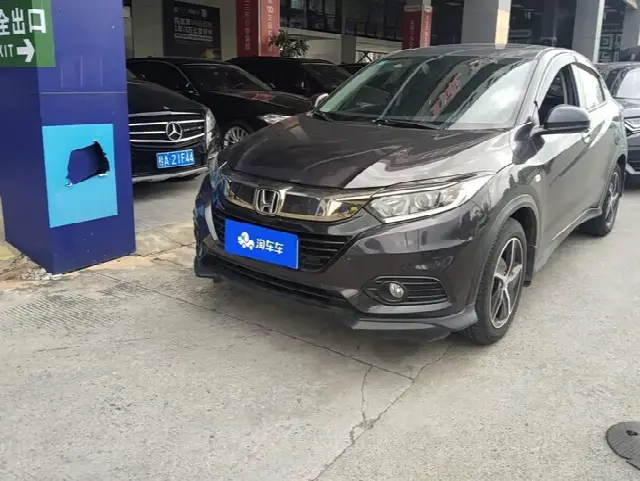 Honda Vezel 2022, 61 600 км