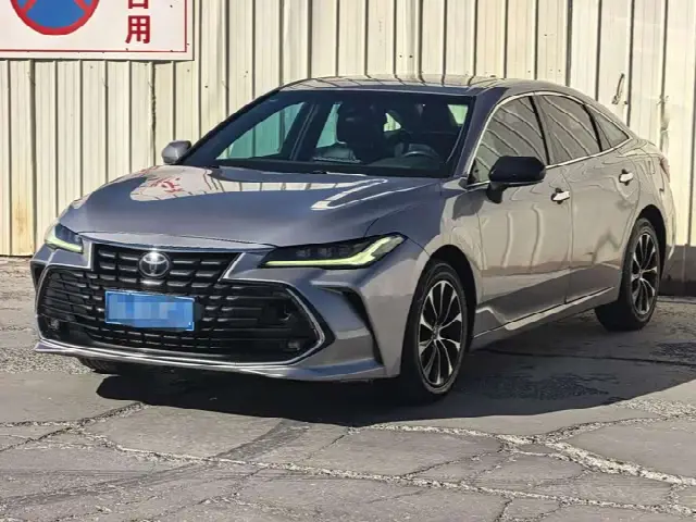 Toyota Avalon 2023, 60 000 км
