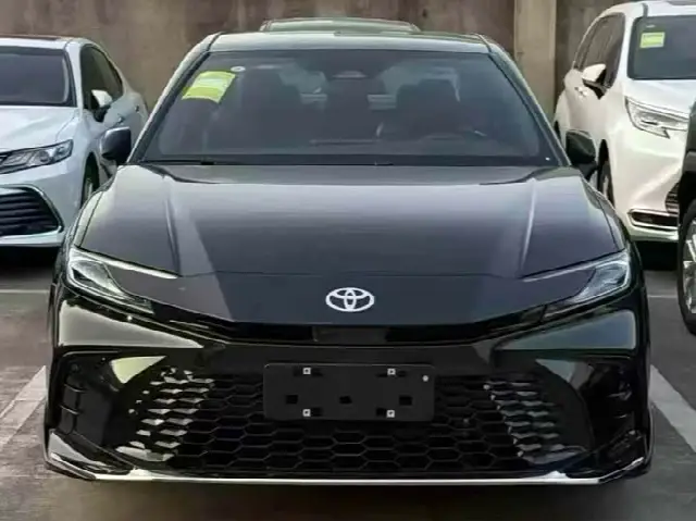Toyota Camry 2026, новый