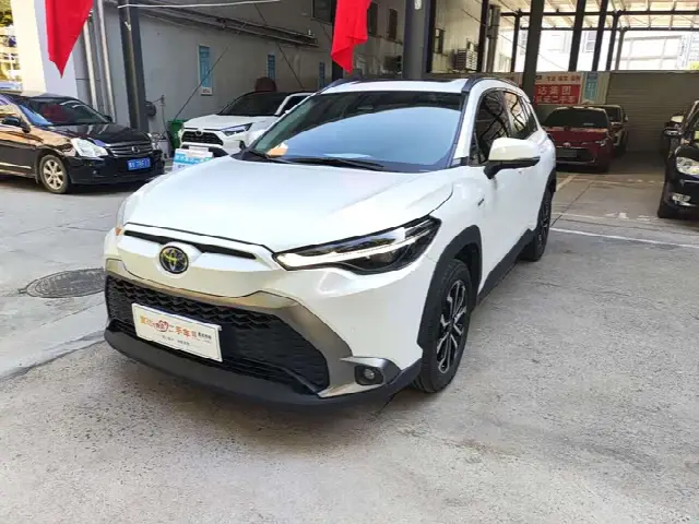 Toyota Frontlander 2023, 43 000 км