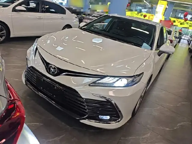 Toyota Camry 2021, 58 600 км