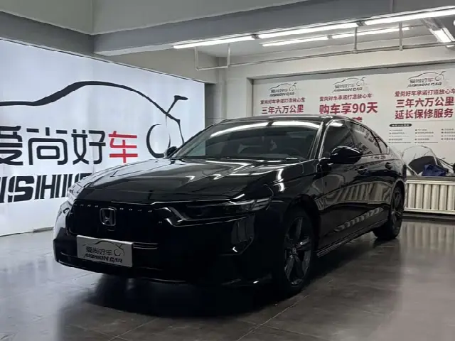 Honda Inspire 2025, 19 000 км