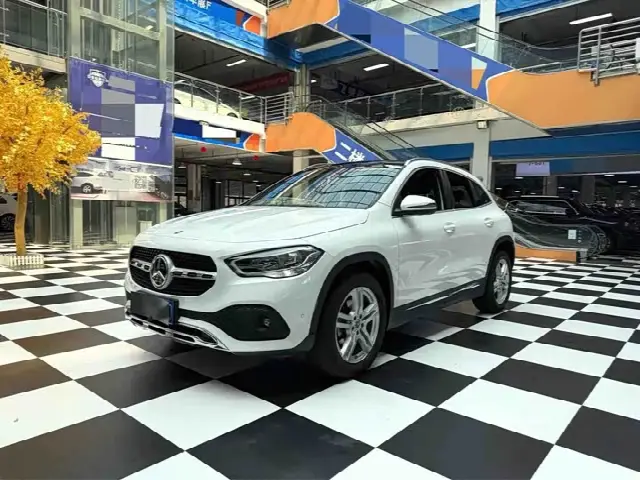 Mercedes-Benz GLA-Class 2022, 42 000 км