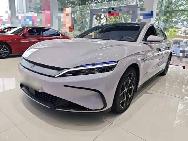 BYD Han 2024, 28 800 км