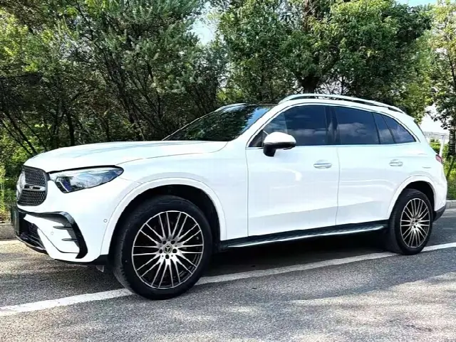 Mercedes-Benz GLC-Class 2024, 57 000 км
