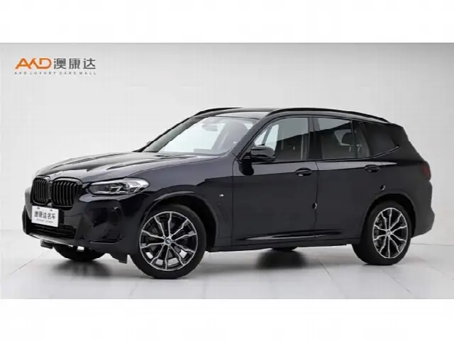 BMW X3 2023, 15 000 км