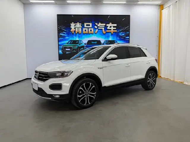 Volkswagen T-Roc 2021, 28 000 км