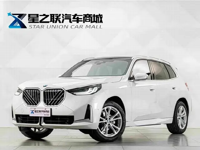 BMW X3 2025, 8 400 км