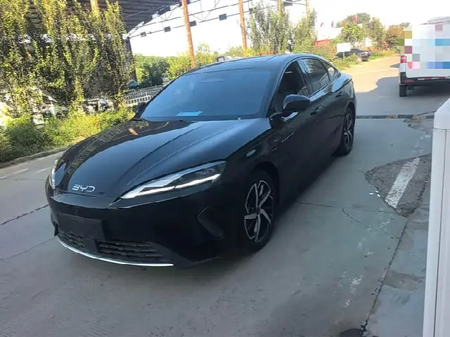 BYD Seal 07 DM-i Hybrid 2026, новый