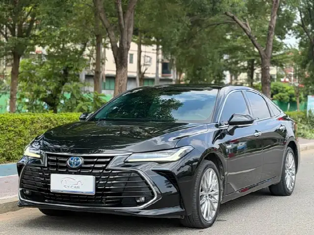 Toyota Avalon 2023, 70 000 км