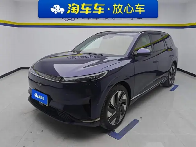Dongfeng Yipai eπ 008 2024, 32 200 км
