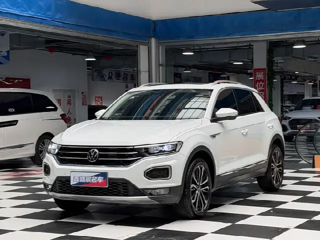Volkswagen T-Roc 2022, 9 000 км