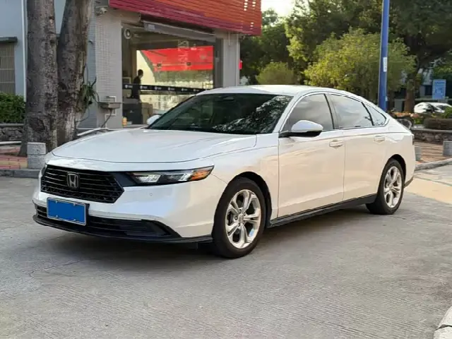 Honda Accord 2023, 80 000 км