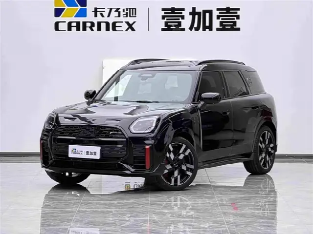 Mini Countryman JCW 2024, новый