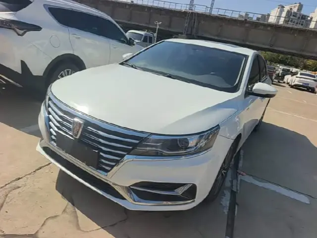 Roewe i6 2020, 59 300 км