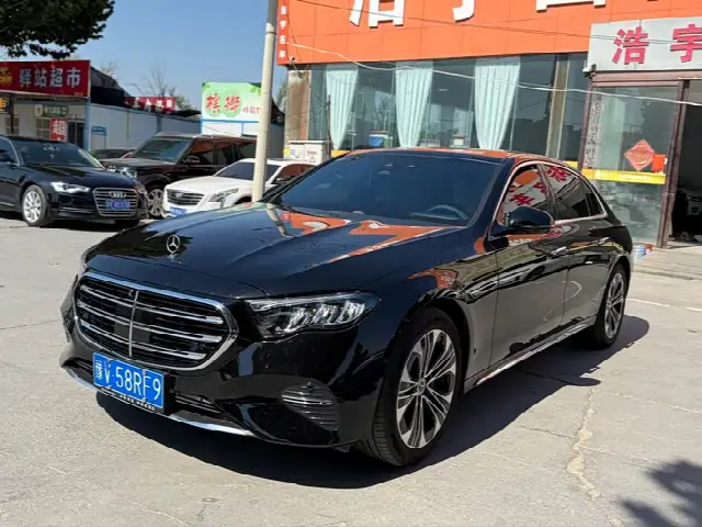 Mercedes-Benz E-Class 2026, новый