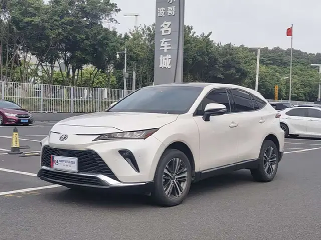 Toyota Venza 2023, 30 000 км