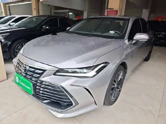 Toyota Avalon 2022, 35 300 км