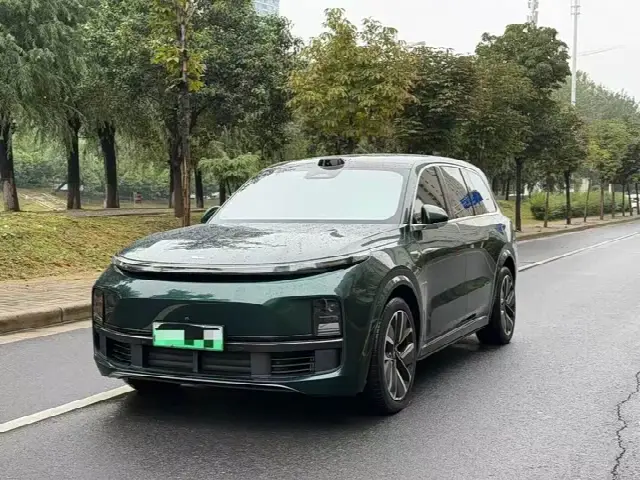 LiXiang L9 2024, 35 000 км