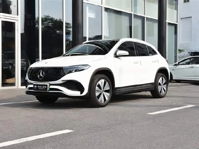 Mercedes-Benz EQA 2025, 7 700 км