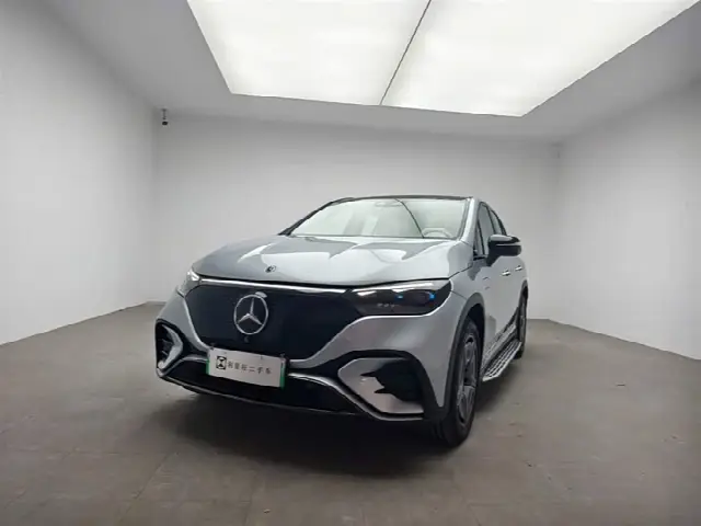 Mercedes-Benz EQE SUV 2023, 6 300 км