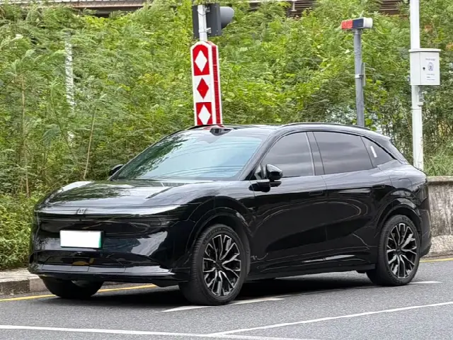 Zeekr 7X 2025, 60 000 км