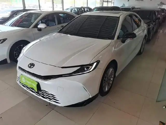Toyota Camry 2026, новый