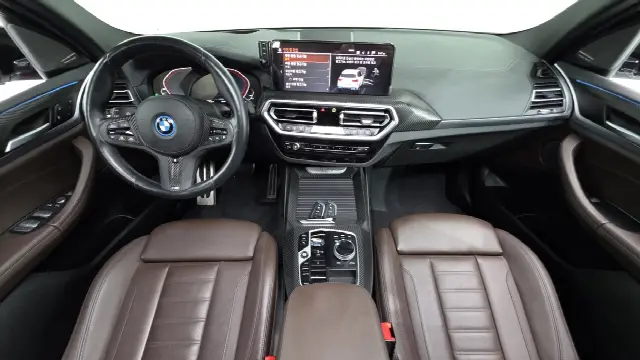 BMW iX3 2021, 23 373 км