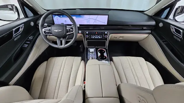 Genesis GV80 2020, 12 415 км