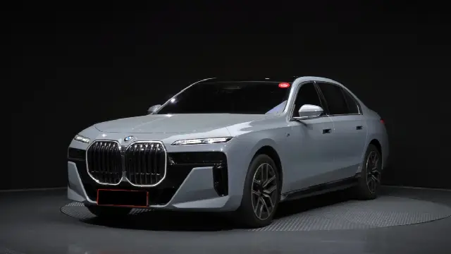 BMW 7 Series 2022, 40 189 км