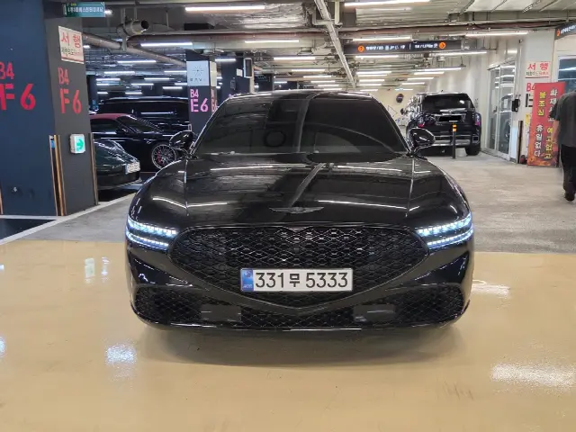 Genesis G90 2021, 36 000 км