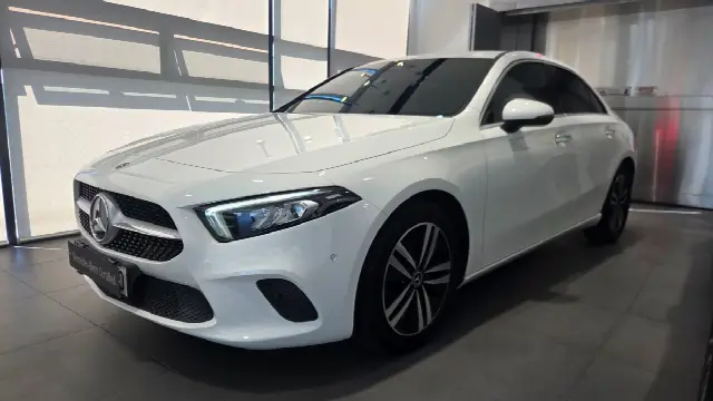 Mercedes-Benz A-Class 2019, 49 500 км
