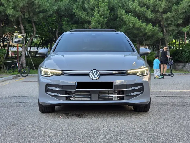 Volkswagen Golf 2022, новый