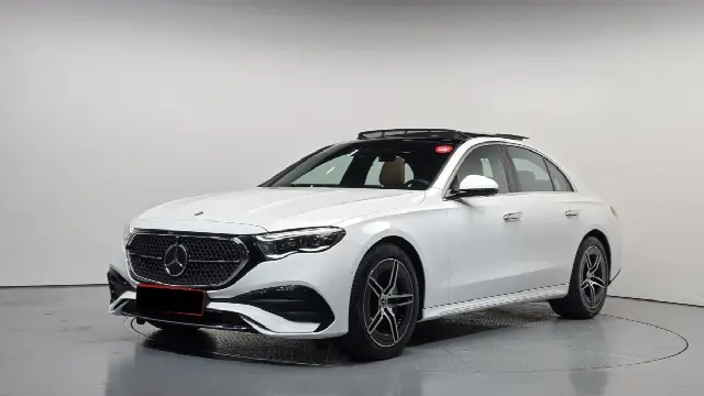 Mercedes-Benz E-Class 2024, новый