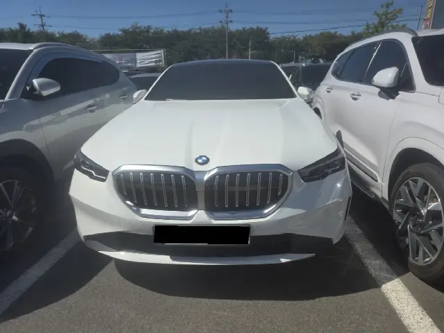 BMW 5 Series 2023, 39 600 км