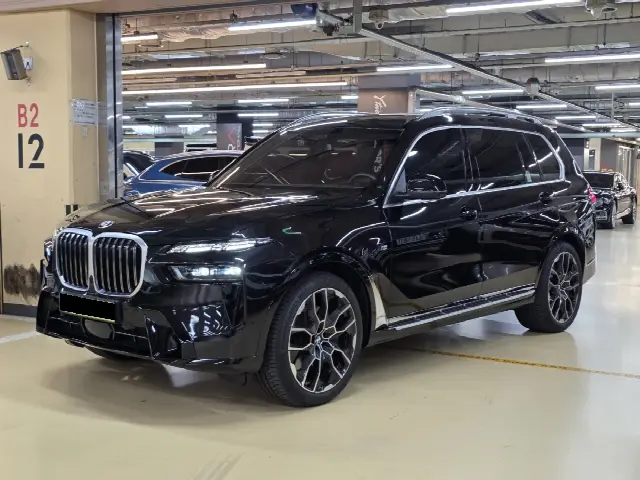 BMW X7 2019, 6 686 км