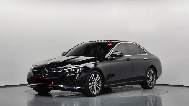 Mercedes-Benz E-Class 2016, 35 967 км