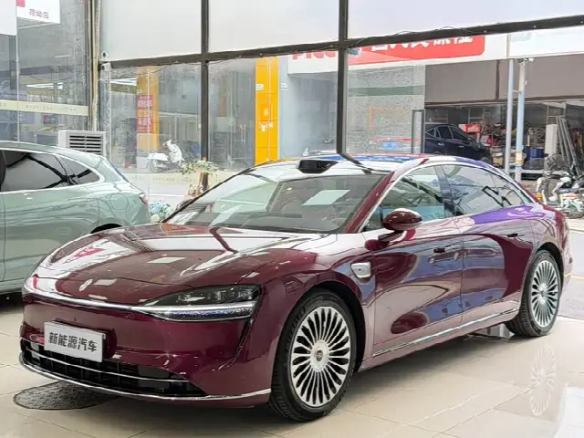 Stelato S9 2026, 9 900 км