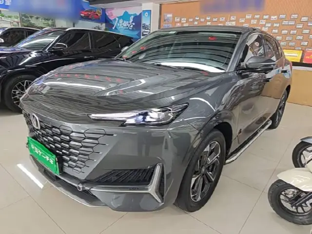Changan UNI-K Hybrid 2022, 94 300 км