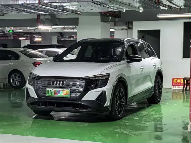 Audi Q5 e-tron 2022, 97 000 км