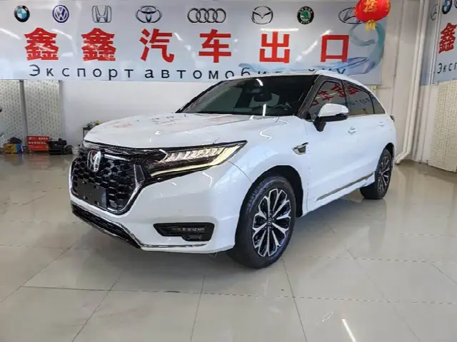 Honda UR-V 2023, 32 000 км