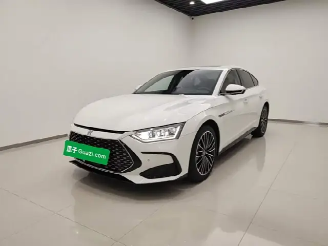 BYD Han 2024, 30 300 км