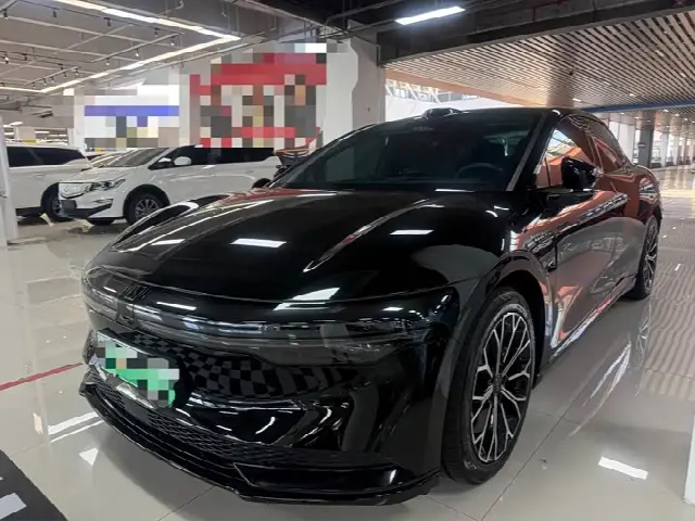 Zeekr 007 2024, 24 000 км
